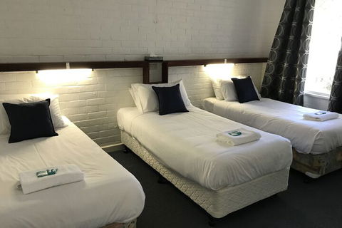 Walpole Hotel Motel - Accommodation Sunshine Coast 4