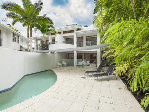 6 Templemoon - Accommodation Sunshine Coast 1
