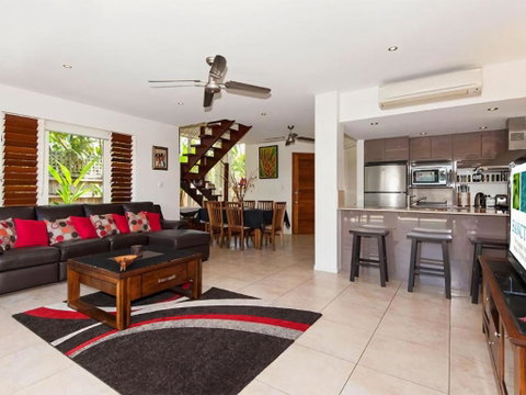 Tropical Oasis 8 Templemoon - Accommodation Sunshine Coast 4
