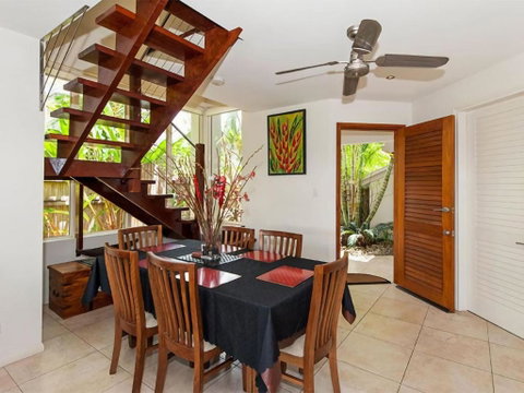 Tropical Oasis 8 Templemoon - Accommodation Sunshine Coast 6