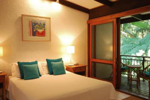 Spindrift Townhouse No.3 - Accommodation Sunshine Coast 3