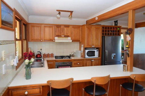Ruddles Retreat - Accommodation Sunshine Coast 5