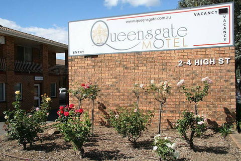 Queensgate Motel - Accommodation Sunshine Coast 4