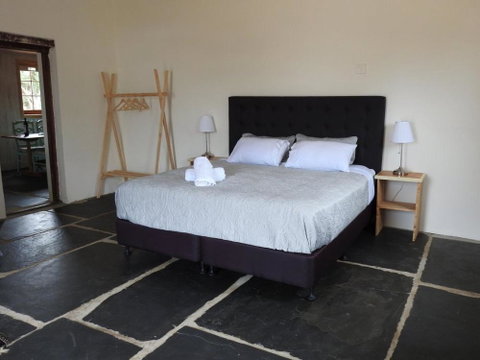 Cooks Cottage - Accommodation Sunshine Coast 5