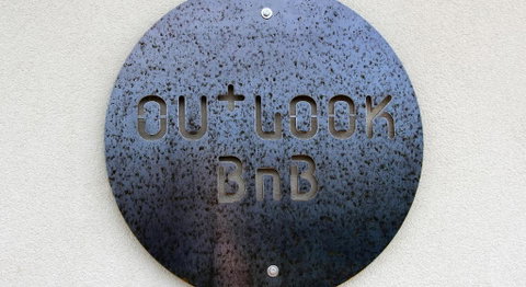 Ou+look BnB - Accommodation Sunshine Coast 1