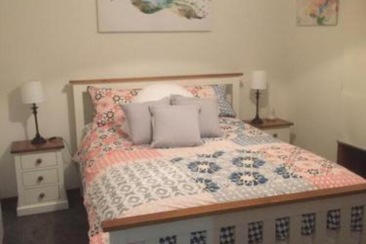 Castlemaine VIC Accommodation Sunshine Coast