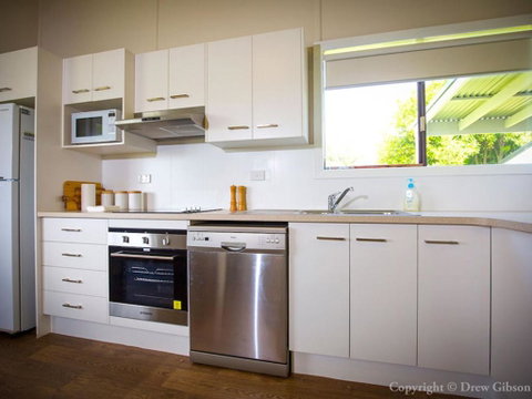 Wine Country Cottage Located Right At The Hunter Valley Gateway Close To Everything - Accommodation Sunshine Coast 3