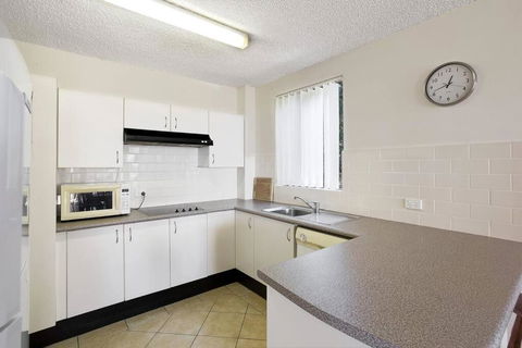 Kamillaroi Walk To Restaurants Cafes & Beach! - Accommodation Sunshine Coast 2