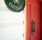Grace Cottage - Accommodation Sunshine Coast