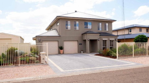 Rezare House Bed & Breakfast - Accommodation Sunshine Coast 3