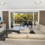 Unit 2 Point Break Apartments 1 3 Point Arkwright Linen Incl - Accommodation Sunshine Coast 0