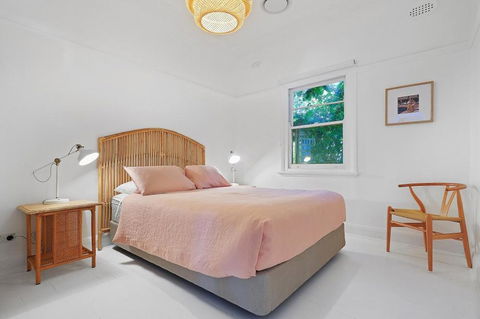 Sail On In Boatshed - Accommodation Sunshine Coast 2