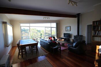 Fairways Close - Accommodation Sunshine Coast 2