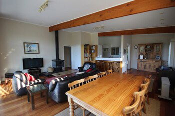 Fairways Close - Accommodation Sunshine Coast 3