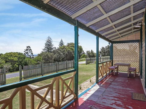 Yamba Pilot Cottage 2 Pets Welcome Close To Beach - Accommodation Sunshine Coast 2