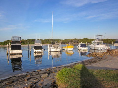 A Reflection On The Lake - Accommodation Sunshine Coast 3