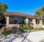 A Reflection on the Lake - Accommodation Sunshine Coast