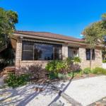 A Reflection On The Lake - Accommodation Sunshine Coast 0