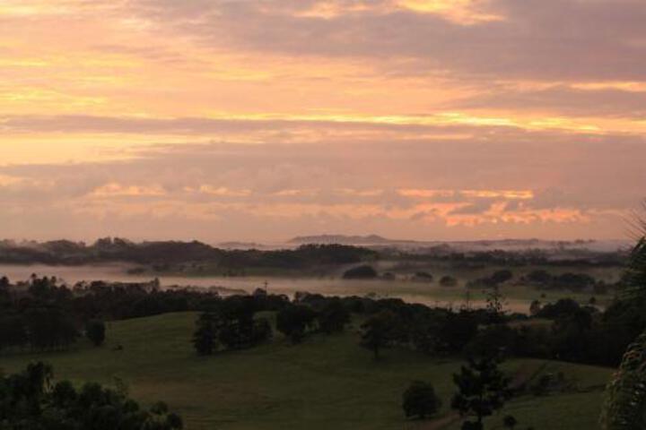 Montecollum NSW Accommodation Sunshine Coast