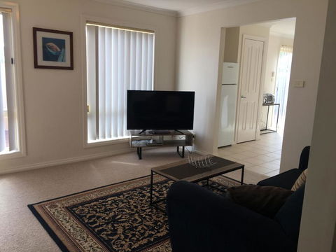 Melton Apartments - Accommodation Sunshine Coast 4