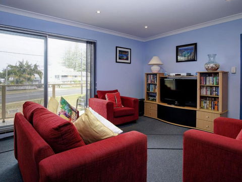 Anchorage 7 Beautifully Renovated Close To Rockpool - Accommodation Sunshine Coast 4