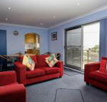Anchorage 7 Beautifully Renovated Close to Rockpool - Accommodation Sunshine Coast