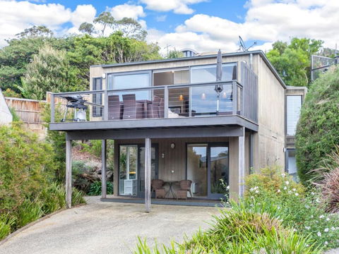 SUNRISE At BREAKERS Townhouse Close To Town - Accommodation Sunshine Coast 4