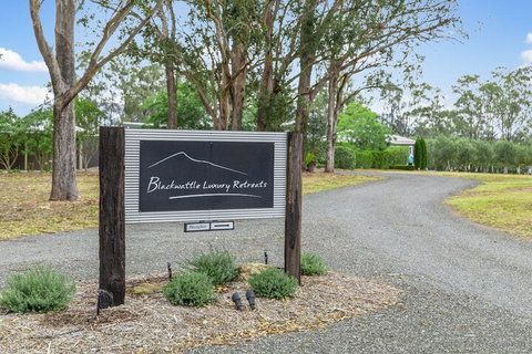 Blackwattle Luxury Retreats - Accommodation Sunshine Coast 3