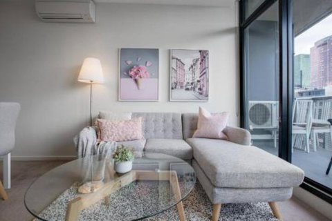 67RoseBellLv35at1bd1bthFree TramGarden - Accommodation Sunshine Coast 7