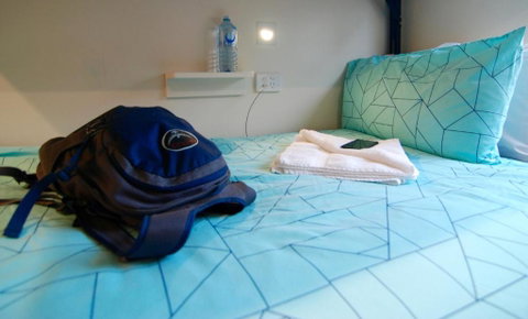 Flinders Backpackers - Accommodation Sunshine Coast 4