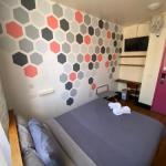 Flinders Backpackers - Accommodation Sunshine Coast 0