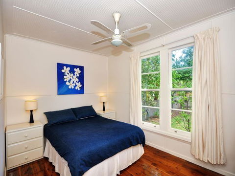 Beach Shack - Accommodation Sunshine Coast 4