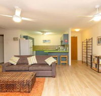 Apartment with Inground Pool - Accommodation Sunshine Coast