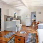 Enjoy The Soothing Sea Breeze - Accommodation Sunshine Coast 0