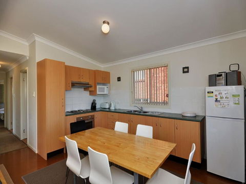 Coastal Cottage - Accommodation Sunshine Coast 3