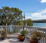 Perfect Seclusion Top Level Only - Accommodation Sunshine Coast