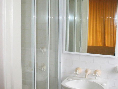 Serendipity Townhouse - Accommodation Sunshine Coast 3