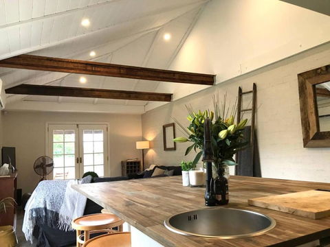 YSG The Edward Townhouse 151 Walk To Town - Accommodation Sunshine Coast 1