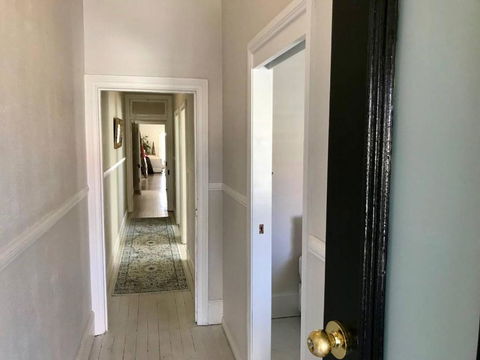 YSG The Edward Townhouse 153 Walk To Town - Accommodation Sunshine Coast 1