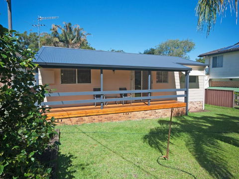 Pelican Palms - Accommodation Sunshine Coast 5