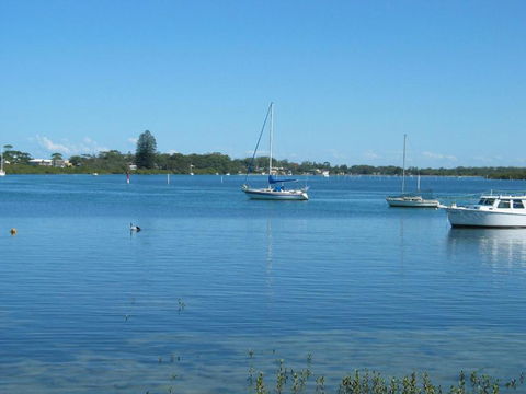 Pelican Palms - Accommodation Sunshine Coast 1