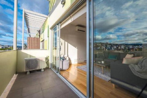 Marina View Apartment - Accommodation Sunshine Coast 3