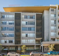 Roseberry Apartment For Travelling Couple In Green Square - Accommodation Sunshine Coast