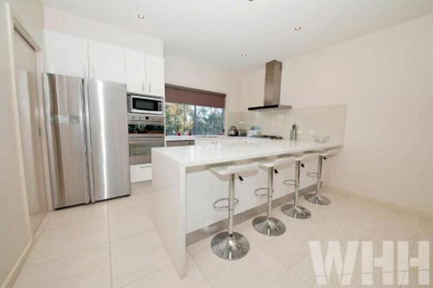 Adelphi Views On Luton Woodlands - Accommodation Sunshine Coast 3