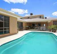 The Grand Holiday House - Accommodation Sunshine Coast