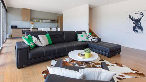 ST ANDREWS BEACH APARTMENT 4.01 - Accommodation Sunshine Coast 4