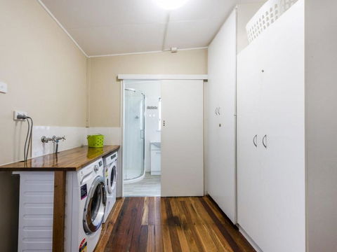 Salt Water Cottage - Accommodation Sunshine Coast 3