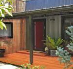 Lovett quirky stylish with a bush backdrop - Accommodation Sunshine Coast