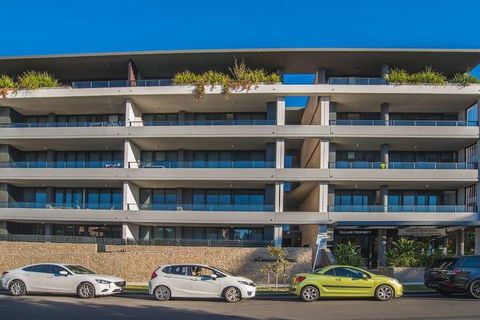 Relaxing Parramatta Apartment With Parking - Accommodation Sunshine Coast 1