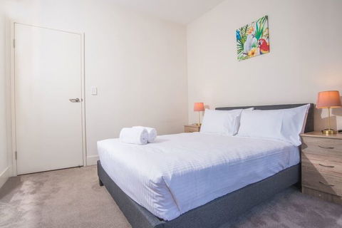 Relaxing Parramatta Apartment With Parking - Accommodation Sunshine Coast 5